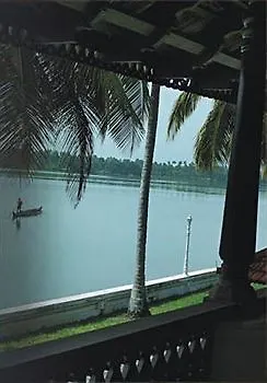 Resort Soma Kerala Palace Murinjupuzha